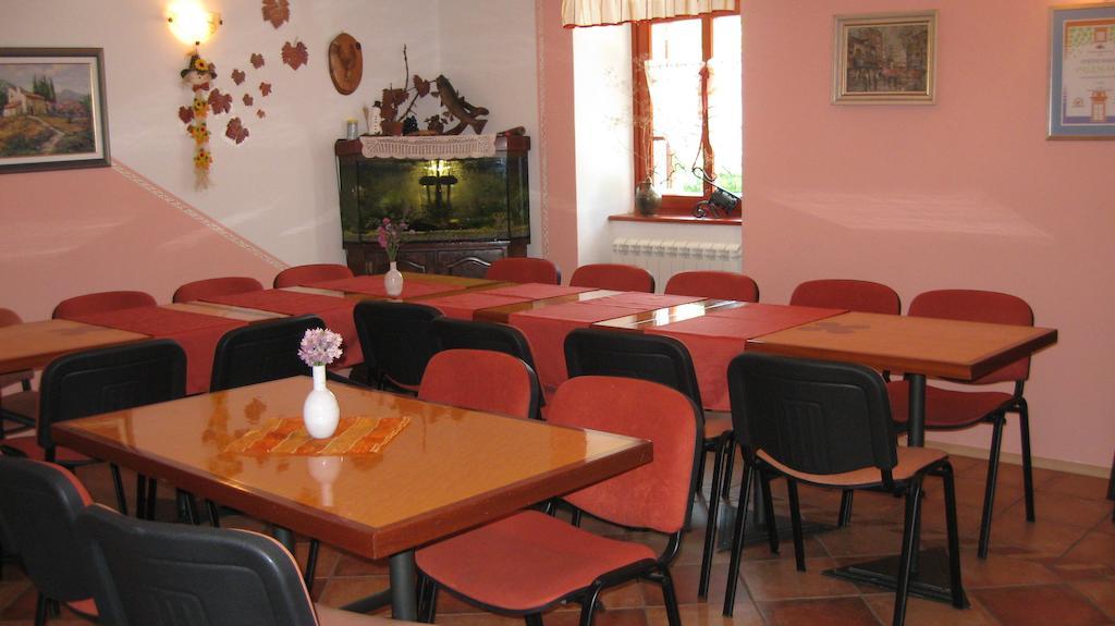 Вілла Tourist Farm Dujceva Domacija Времський Бритоф Екстер'єр фото